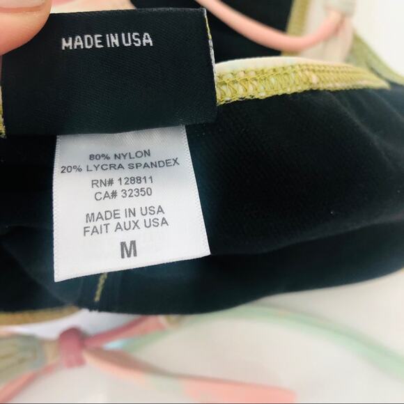 NEW TAVIK REVOLVE Black Tie Dye Scrunch Side Tie Bikini Bottom Swimsuit Swim M - Picture 7 of 7